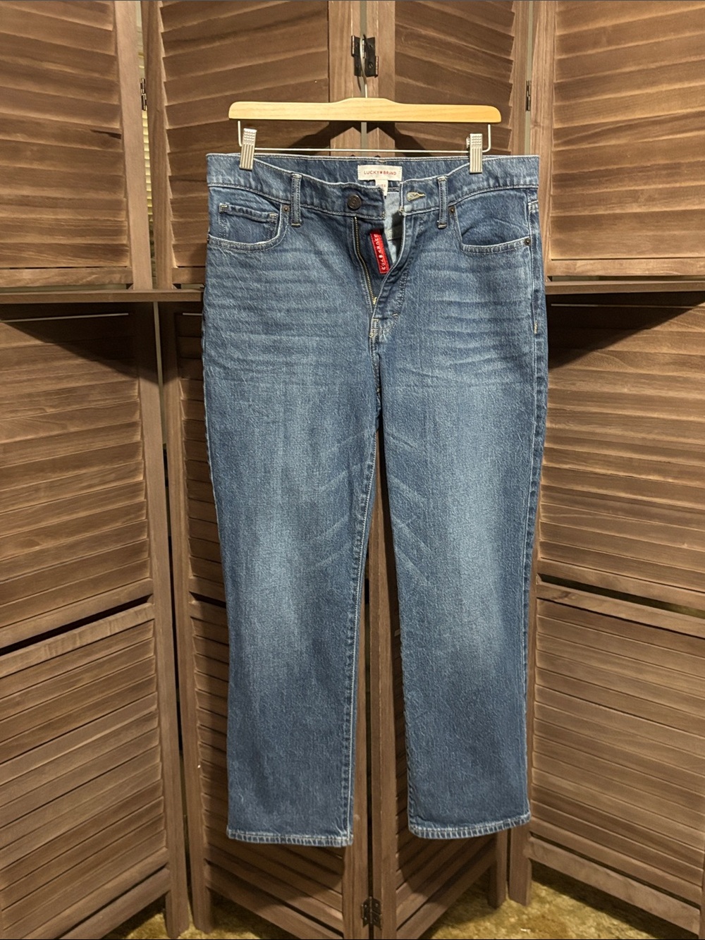 Lucky Brand Medium Blue Ankle Jeans